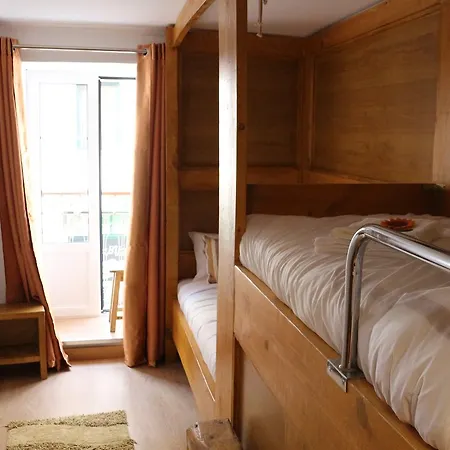 Housegugu Apartman