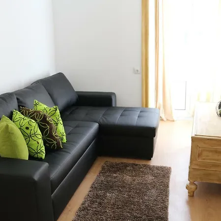 Housegugu Lisboa
