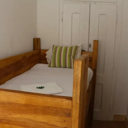 Housegugu Apartman Lisboa