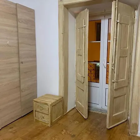 Apartman Housegugu *